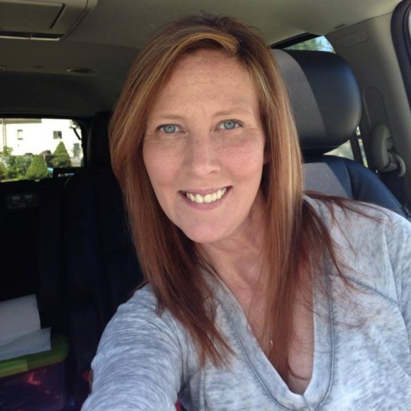 Meet your Posher, Beverly - Picture 1 of 1